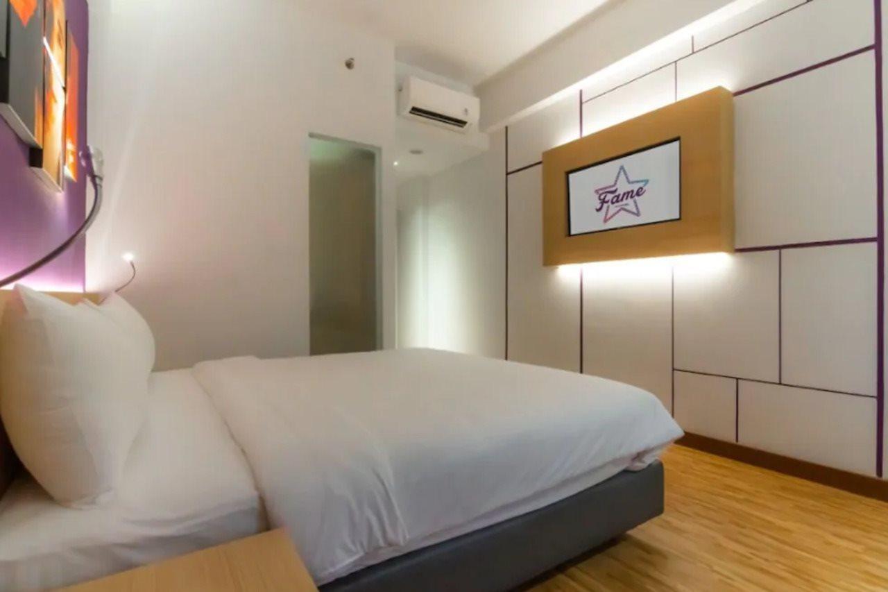 Fox Hotel Jayapura Esterno foto