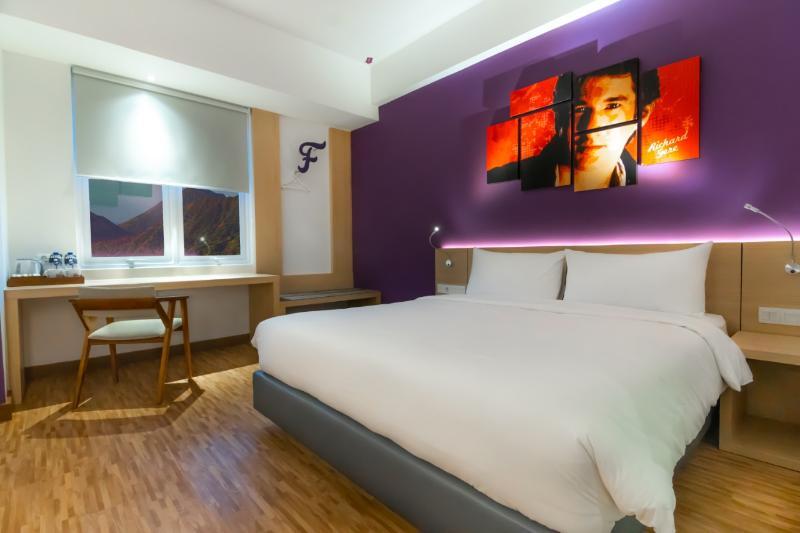 Fox Hotel Jayapura Esterno foto